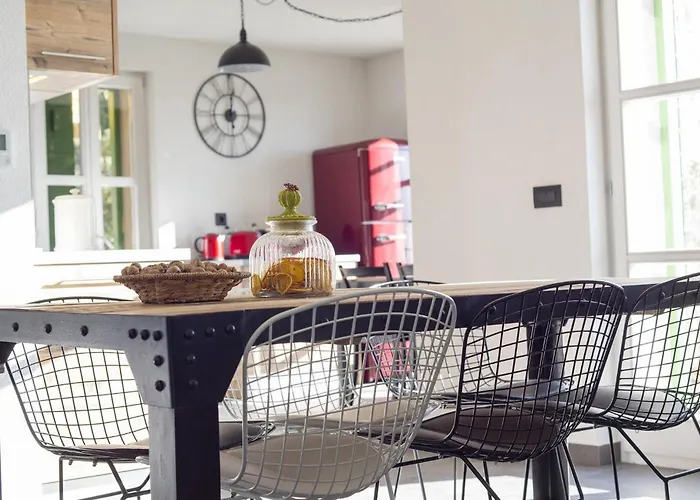 Vikendica 2m *